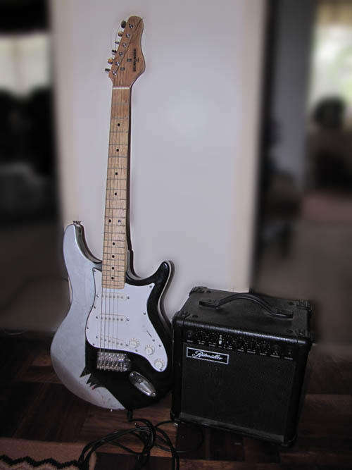 Electric Guitar & Amp Set