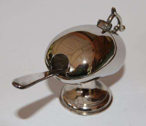 Miniature Salt Cellar with Spoon in Silver Plate