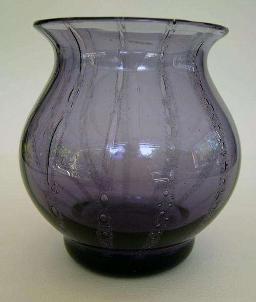 CLASSY MURANO VASE