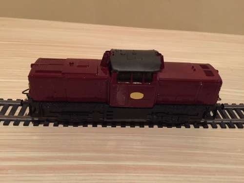 Lima Diesel Shunter (painted in SAR colours)