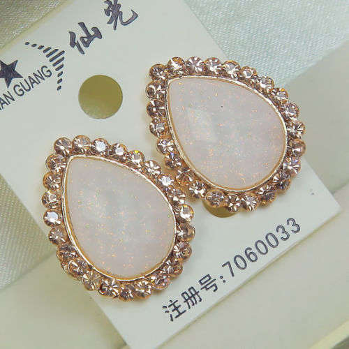 In Stock - Beautiful 18K Rose Gold Swarovski Crystal Earrings