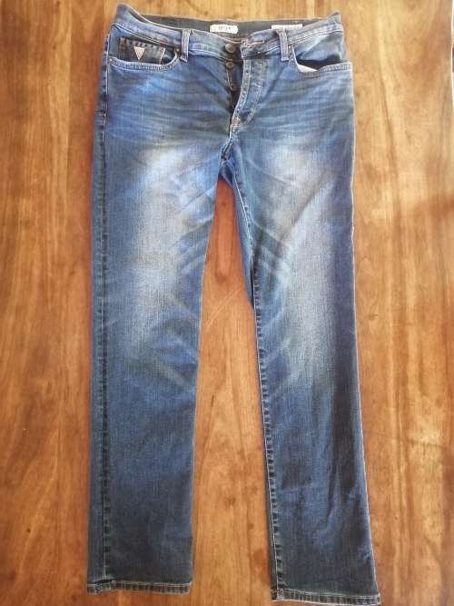 2 x Mens Jeans | 32 Size | Guess Brand | Slim Straight  |  Both for the Price