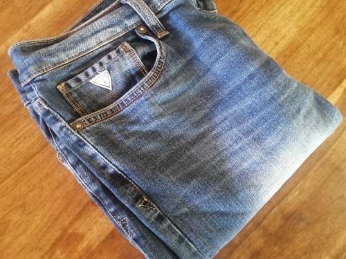 2 x Mens Jeans | 32 Size | Guess Brand | Slim Straight  |  Both for the Price