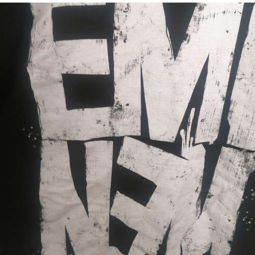 UNISEX EMINEM RECOVERY T-SHIRT (PERFECT CHRISTMAS GIFT)