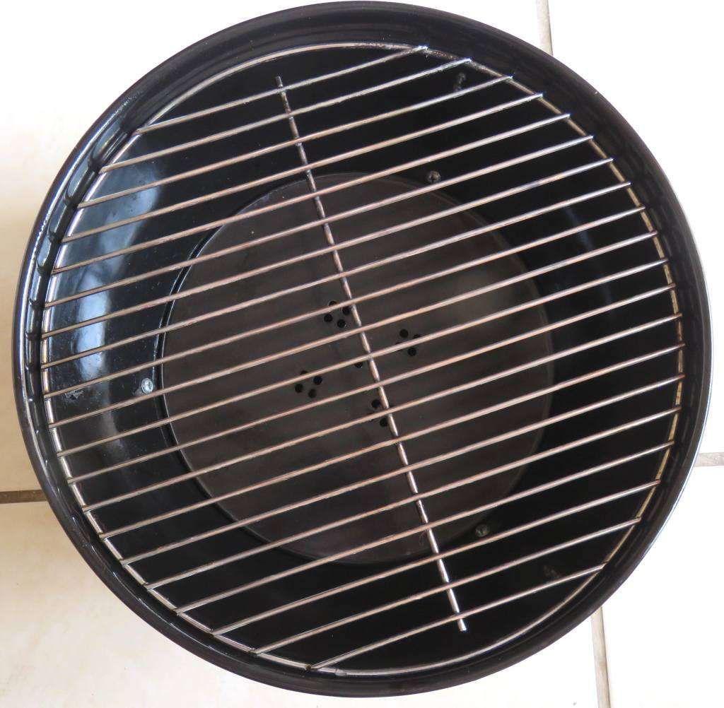 MINI ROUND CHARCOAL KETTLE BRAAI AS NEW