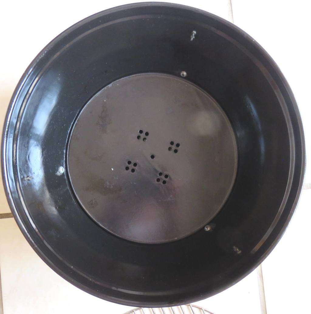 MINI ROUND CHARCOAL KETTLE BRAAI AS NEW