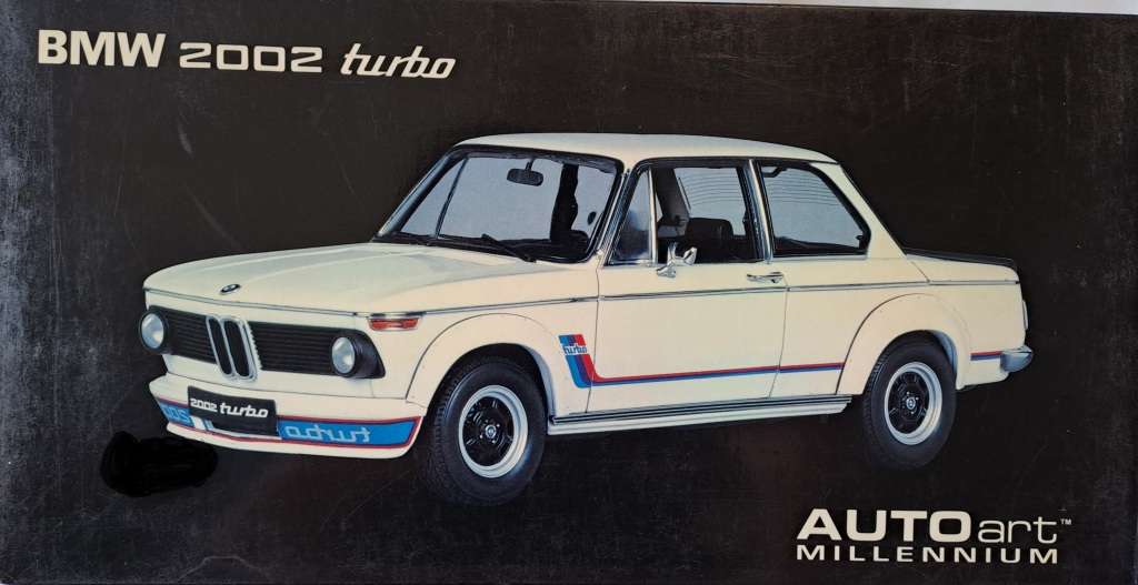 BMW 2002 TURBO Scale 1:18