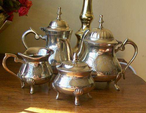 STUNNING SOLID BRASS COFFEE/TEA SET WITH TRAY!