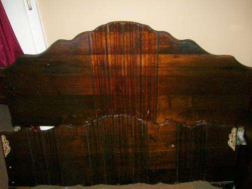 *** VERY OLD BALL & CLAW DOUBLE BED (137CM) HEAD & FOOTBOARD ***