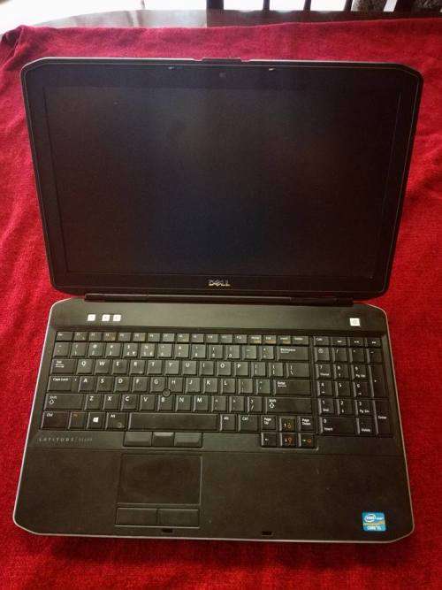 DELL Latitude E5530