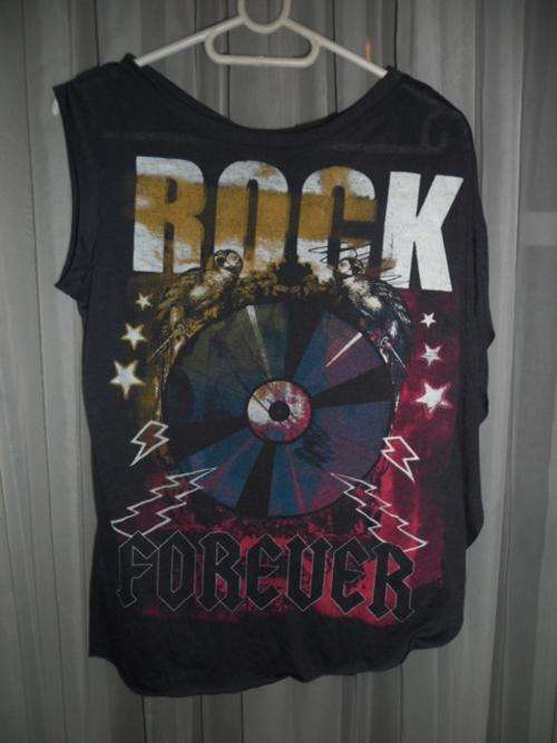 2015 SALE!!! RT Rock Forever Top size M BRAND NEW!!!