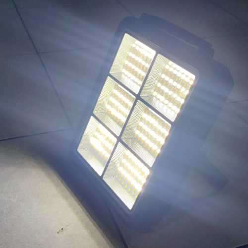 Detachable 600w Portable Rechargeable and Solar Flood Light Super Bright Solar Light