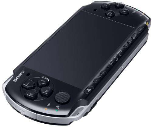 SONY PSP 3004 WITH 8 ORIGINAL GAMES