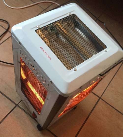 stock price !!  HARWA  2000W  FIVE FACE HEATER