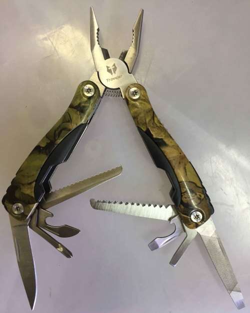 Multifunction pliers