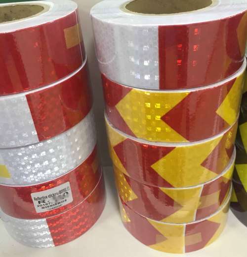 red colour refective tape 25m / roll