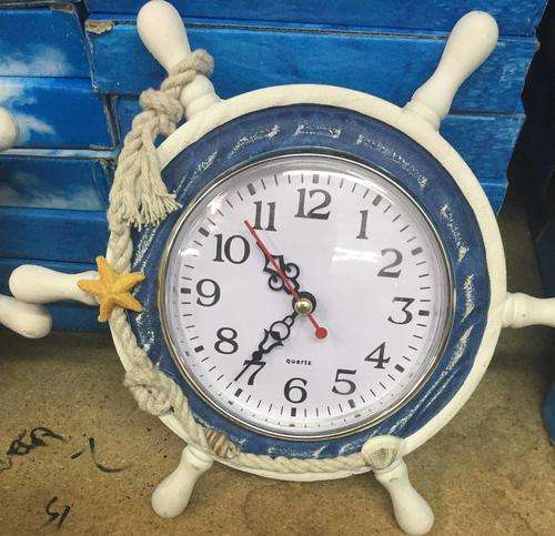 fashion style electronic Clock !