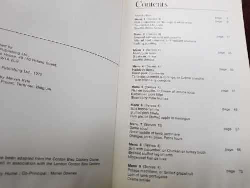 Cordon Bleu, set of 9 book cooking books  ! Recipe books