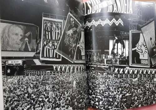 Mandela The Authorised Portrait foreword by Kofi Annan introduction Archbishop Desmond Tutu