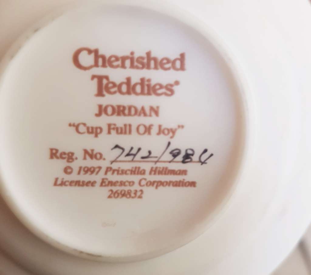 Teddies Cherished Teddies 269832 `Jordan` Cocoa Mug  1997 Priscilla Hillman Teddies