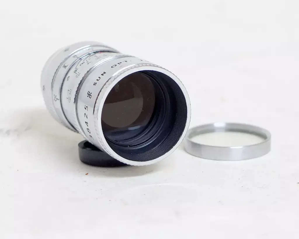 SUN OPT Telephoto Lens F:1.4