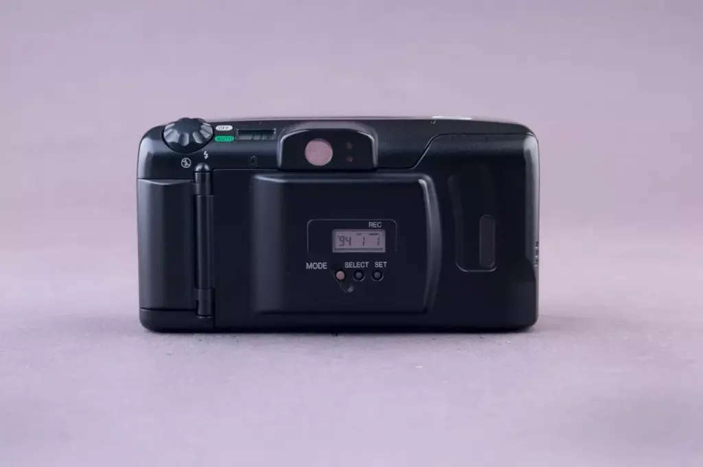 Camera Film  SUPER 105 Zoom Canon 35mm SLR Film Camera