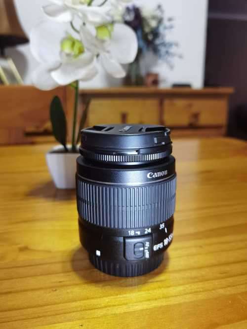 Canon lens EFS 18-55mm
