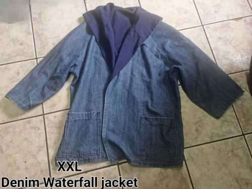 100pc Ladies preloved clothing.  perfect for reselling