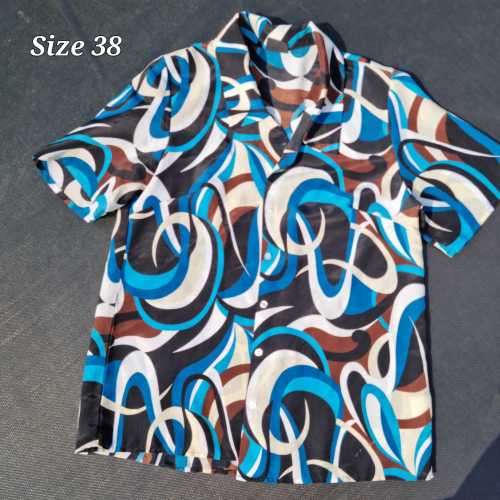 100pc Ladies preloved clothing.  perfect for reselling