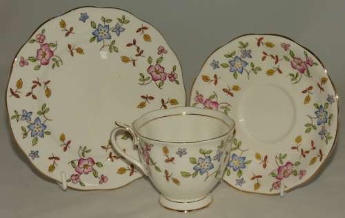Royal Albert Minuet Trio