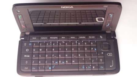 Nokia E90 (Coming in its original box)
