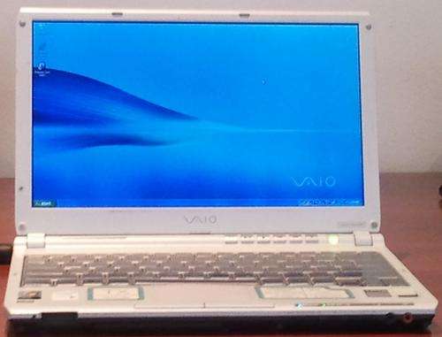 Sony Vaio PCG-4J7P Laptop Platinum White