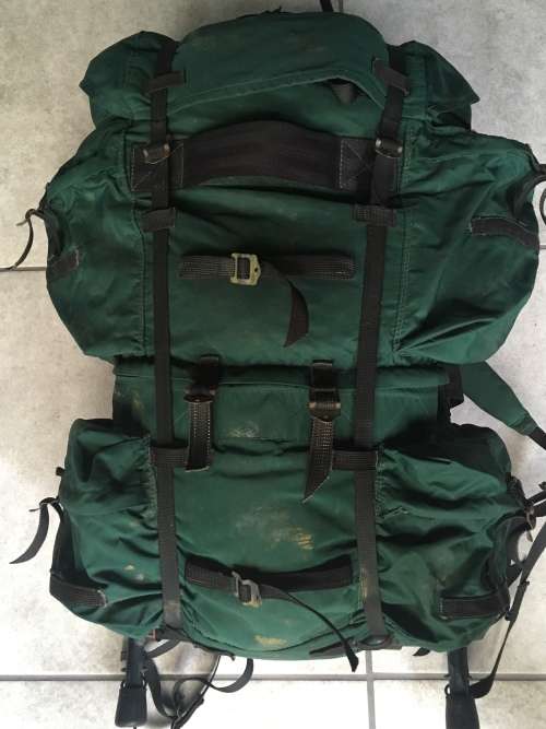 Rhodesian SAS bergen with parachute harness attachments