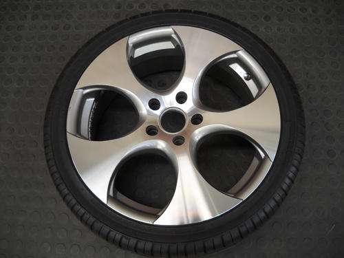 18" VW Golf Replica's (set of 4 rims and tires)