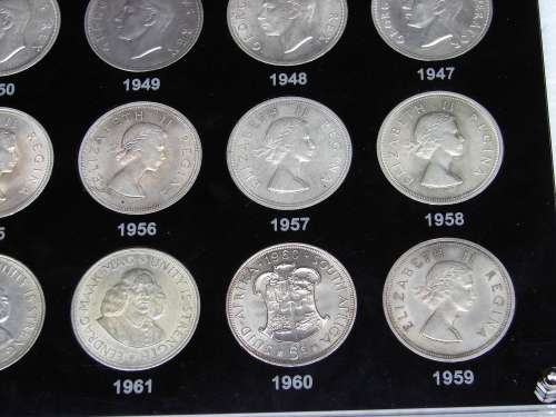 5 Shillings set "crown set" 1947 - 1964 including 1959 crown in a specially designed holder