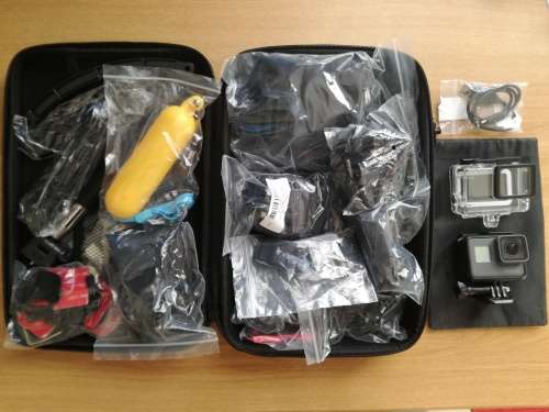 GoPro Hero 5 Black + 50 accessories