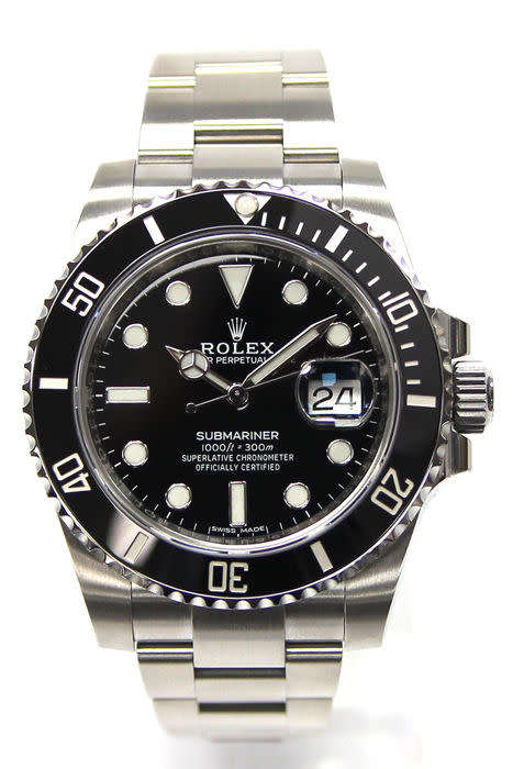 2018 Rolex SUBMARINER CERAMIC DATE 116610LN full kit bnp bal of warranty intact