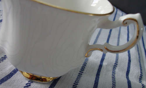 VINTAGE PARAGON TEA TRIO WITH GILT TRIM