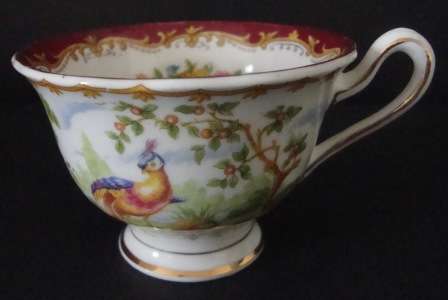 ROYAL ALBERT CHELSEA BIRD DEMITASSE CUP VINTAGE 1940