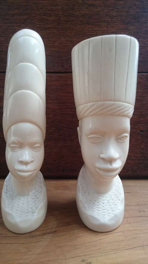 Ivory. Vintage. 1300 grams. CITES - only for sale to a South African, within South Africa