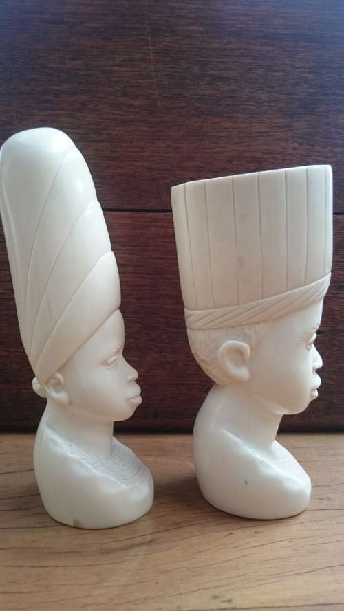 Ivory. Vintage. 1300 grams. CITES - only for sale to a South African, within South Africa