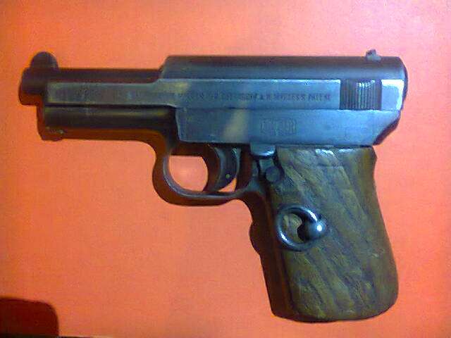 100 YEAR OLD DEACTIVATED  1914 MAUSER 7.65MM PISTOL.WITH DEACTIVATION DOCUMENT