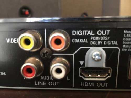 Blu-Ray Disk / DVD Player BDP-S49 (Blu-Ray Full HD 3D)