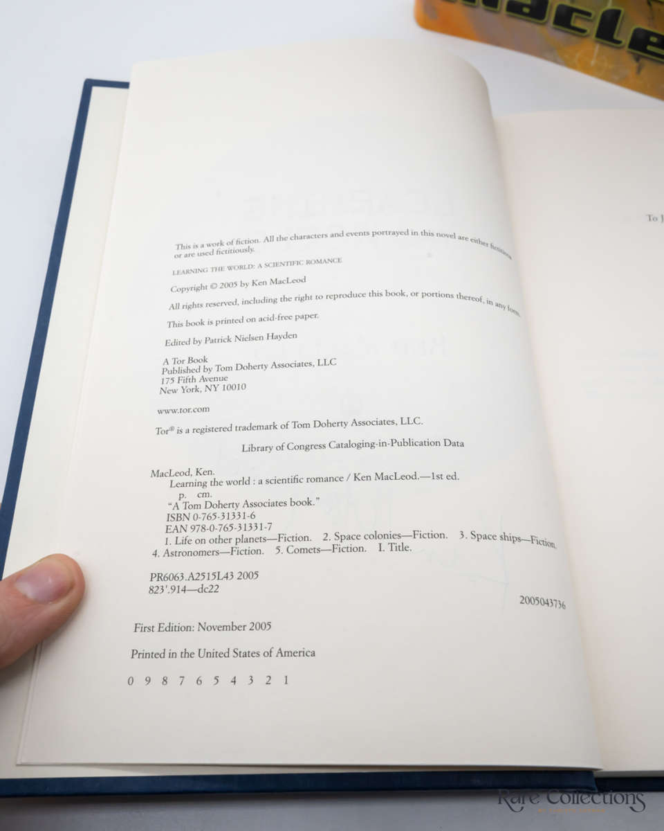 Learning the World by Macleod, Ken (Prometheus Winner, Hugo and Locus Nominee) - Signed