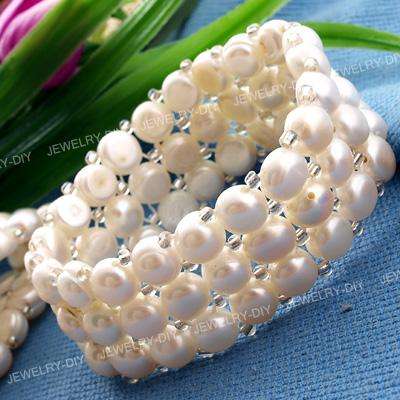 *R420* -Triple-Strand- Genuine Freshwater Pearl Bracelet (stretchy)