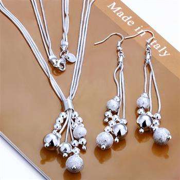 Tiffani Beads Earrings and Necklace Silver Set