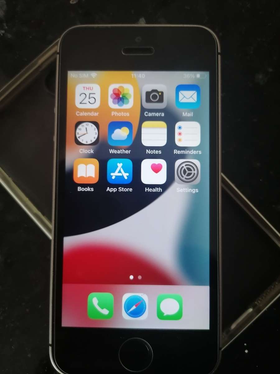 APPLE IPHONE SE | FLLN2SO/A | A1723 | FINGERPRINT ID | SMART PHONE