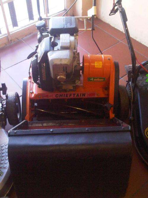 Chieftain 4.0HP Honda Cylinder Lawnmower