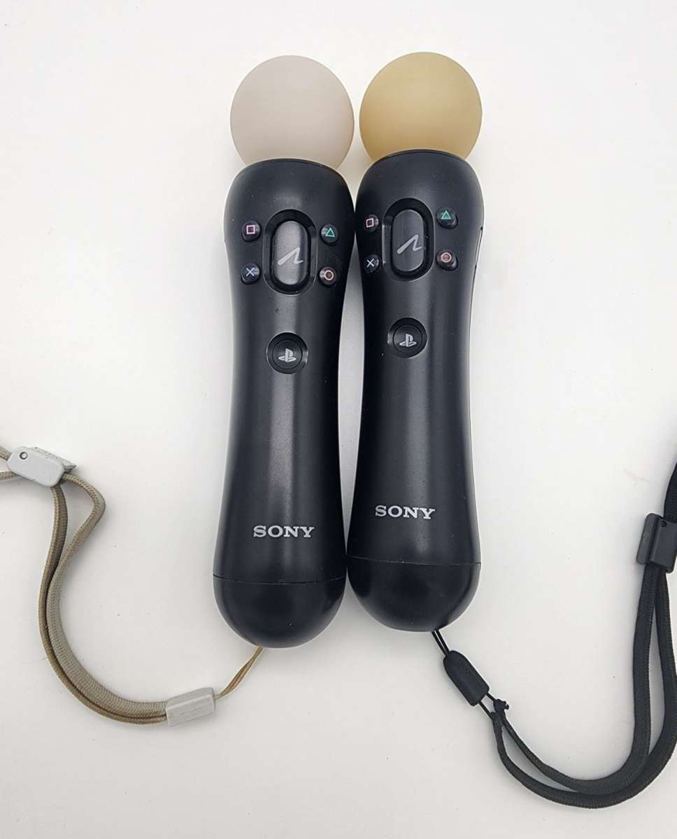 Ps 4 VR Skyrim Edition + Camera + PS Moves + 2 Games