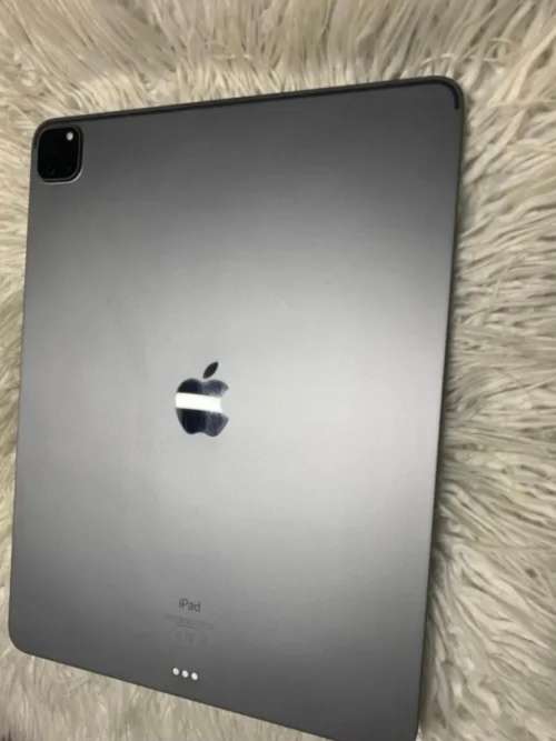 Apple iPad Pro 4th gen 12.9 inch WiFi 128GB Space Grey, excellent condition